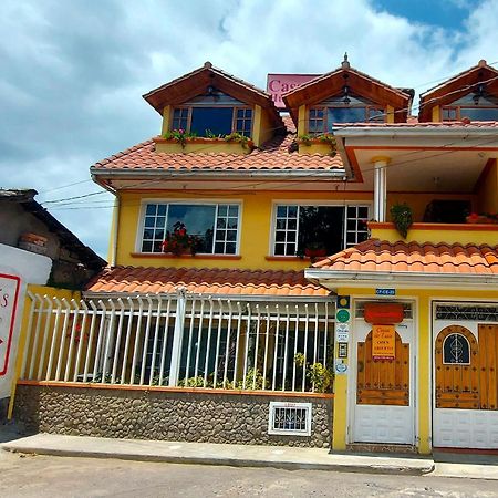 مبيت وإفطار اوتابالو Casa De Luis المظهر الخارجي الصورة