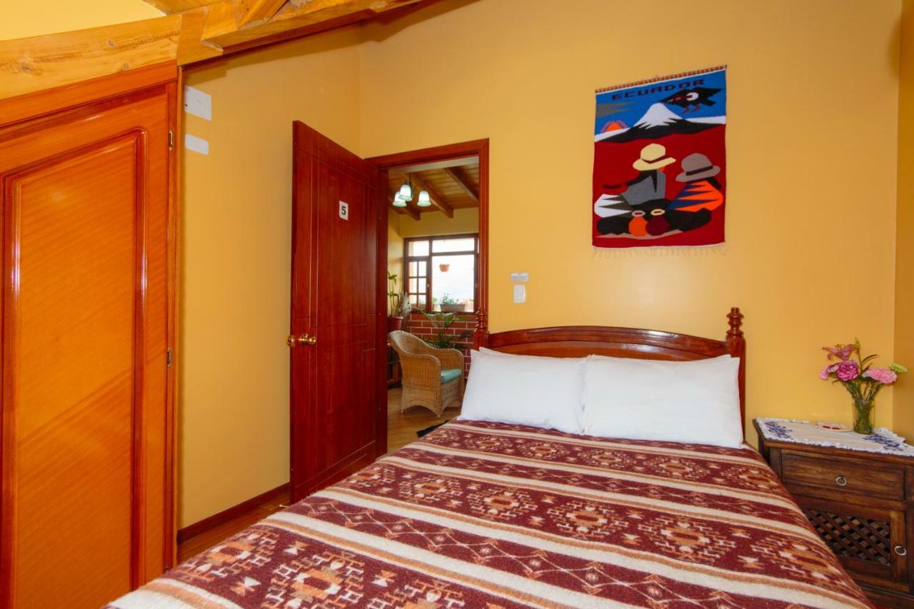 مبيت وإفطار اوتابالو Casa De Luis المظهر الخارجي الصورة
